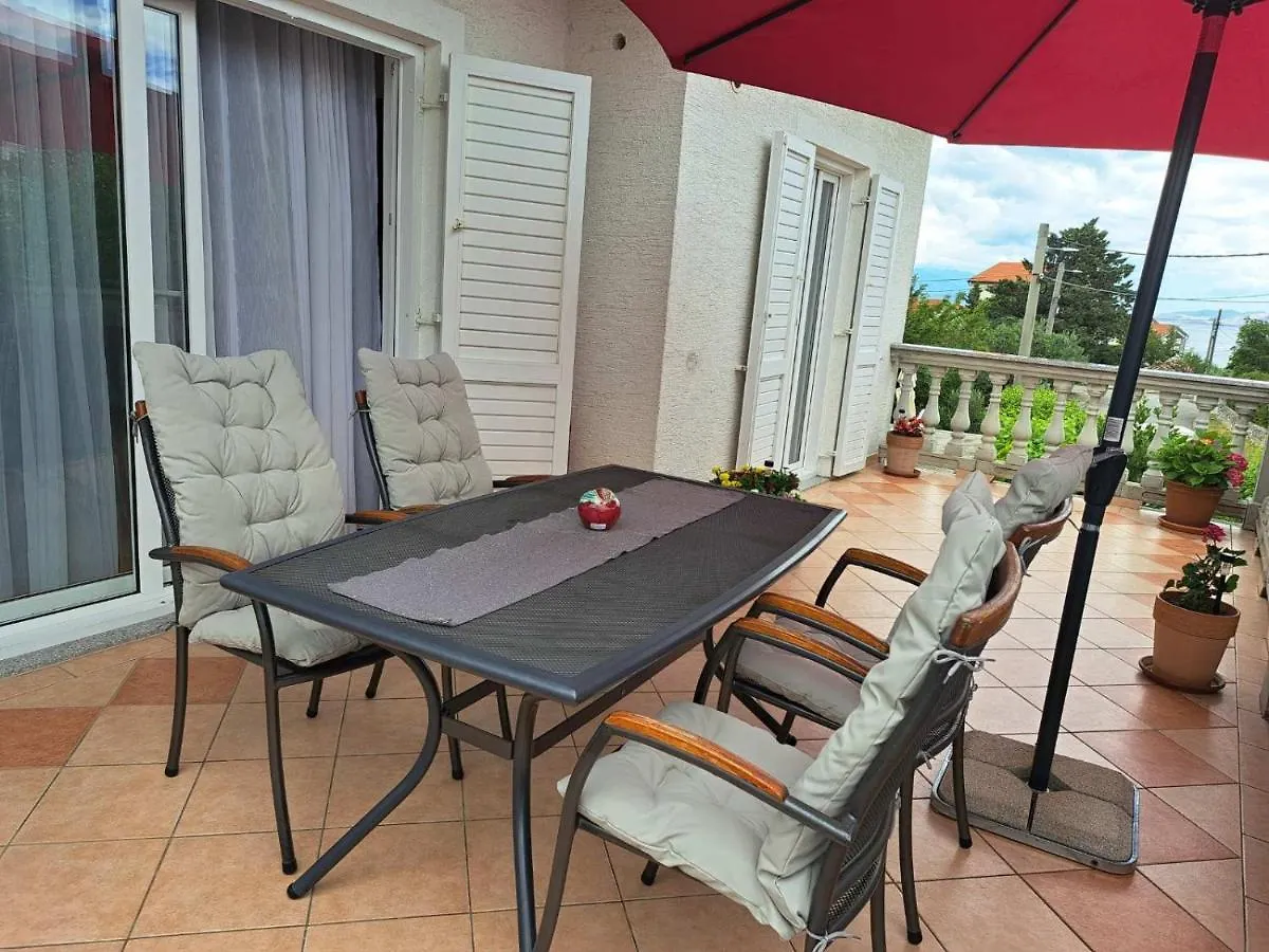 Apartment Maja Novi Vinodolski