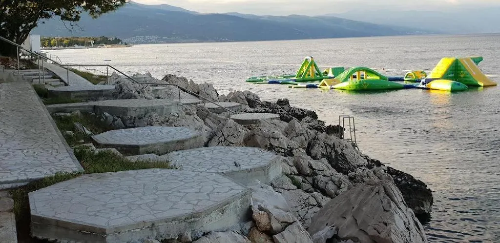 Apartment Maja Novi Vinodolski